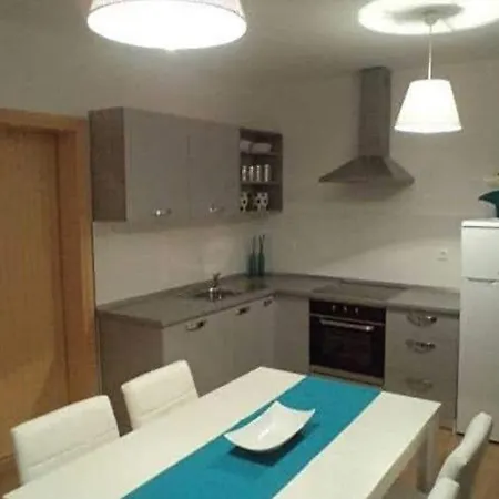 Ugljanski Gusari - Two Bedroom With Balcony And Sea View Apartamento Ugljan