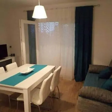 Ugljanski Gusari - Two Bedroom With Balcony And Sea View Appartement Ugljan