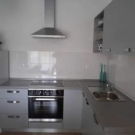 Ugljanski Gusari - Two Bedroom With Balcony And Sea View אוגייאן